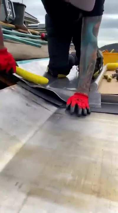 [Sound ON] I never thought Reshaping Metal sheets can be this satisfying.