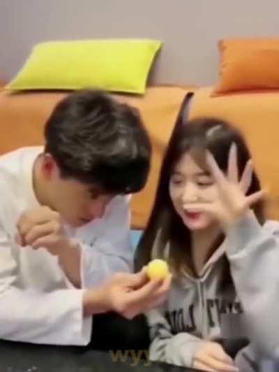 Invite your girlfriend to play this game.