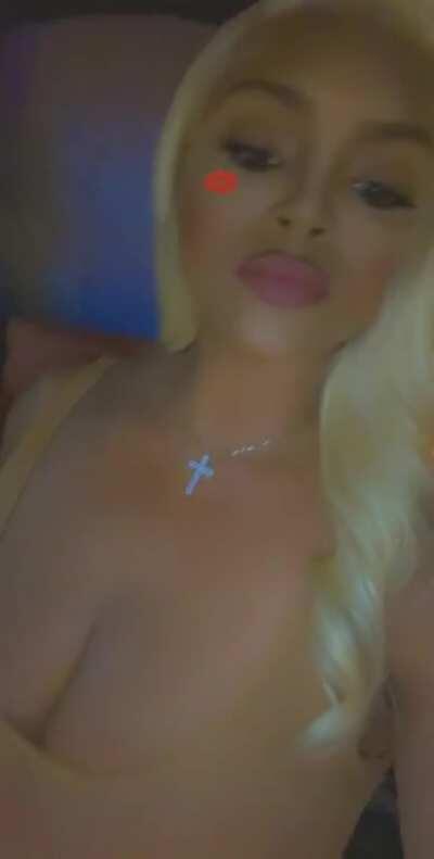 Damn lavish.. just take it off