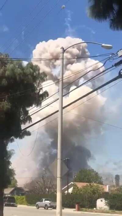 Cunt don’t go storing NASA rocket ships in yo fucking house man!