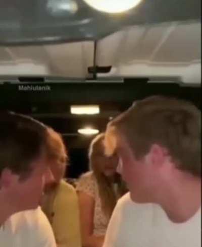 ▪️▪️▪️▪️