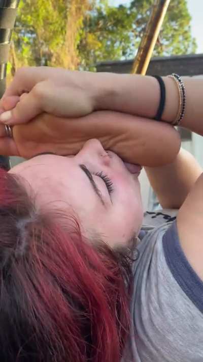 So many ways to have fun on this hoop, was so into sucking and licking my soles I almost fell off,hopefully you’d catch me with your boner haha 😉