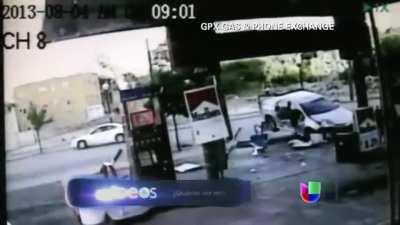 Man crashes rental car, steps out and then gets into a taxi like nothing happened