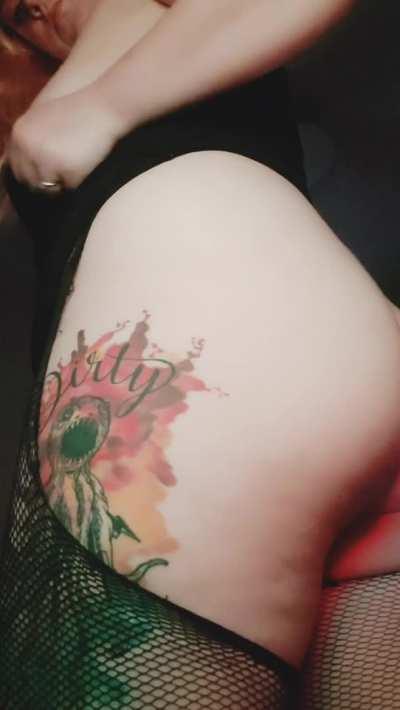 I love having my ass eaten [OC]