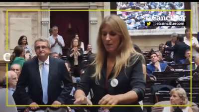 Algunas intervenciones del bloque de UxP ayer