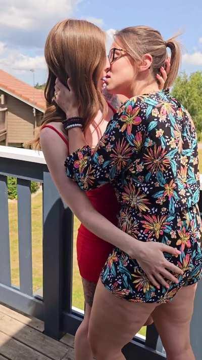 Her lips are so soft!