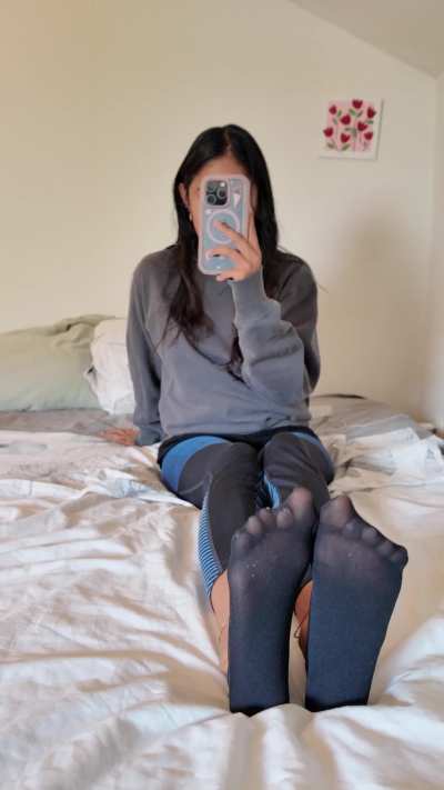 Beautiful nylon soles + toes..