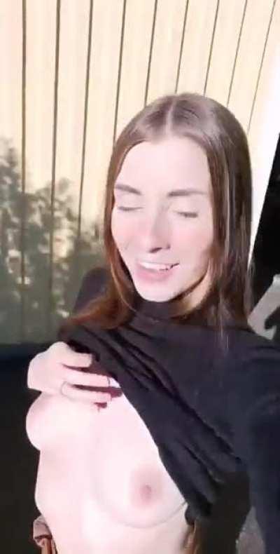 If you ever see me walking past you like this, just know you wont even have to ask if you want to grope 😅💕