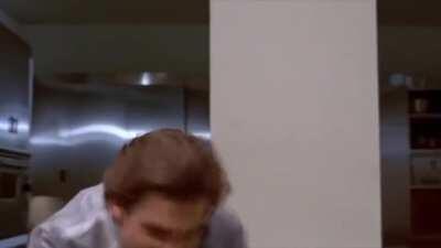 Patrick Bateman takes a stroll through limsa.