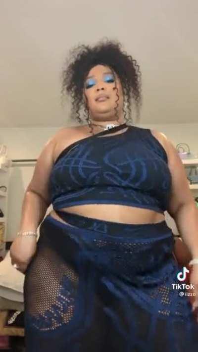 Look at the recoil on that ass bruh🥵🥵