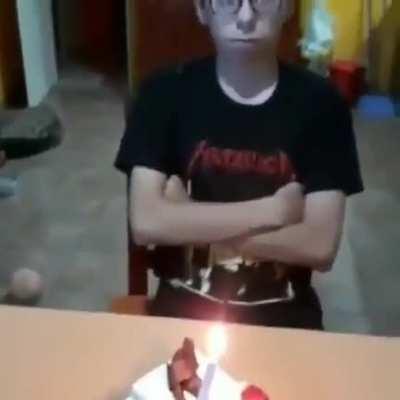 Feliz cumple Ramiro 😃