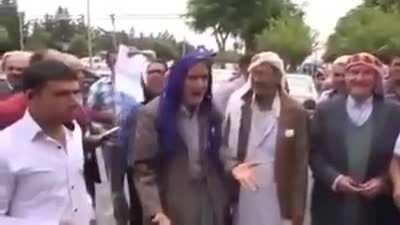 [K&uuml;f&uuml;rl&uuml;] Zamanında 1.8k'ya aldığım Ps4 Pro 5k olmuş.