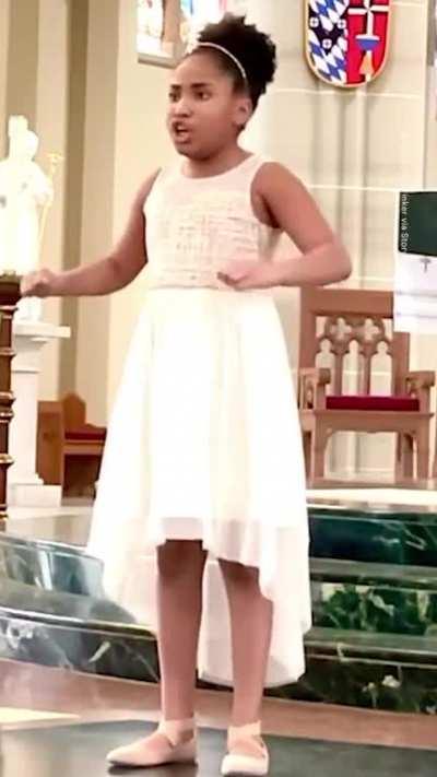 10-year-old sets world record for youngest opera singer.