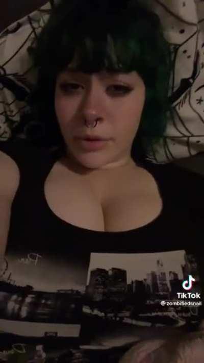 Big boobs goth girl