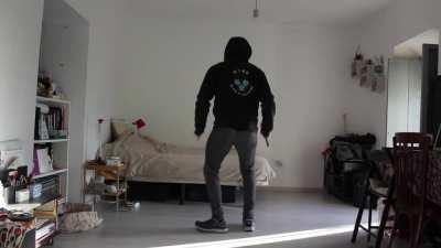 When you have to clean your room but are a For Honor player