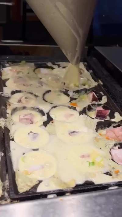 (Takoyaki) Popular Street Food of Japan