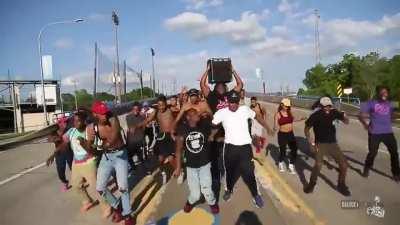 me and the boys when we fight Grave Guard Scarab Archon