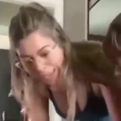 Seria a barata, uma mentirosa?