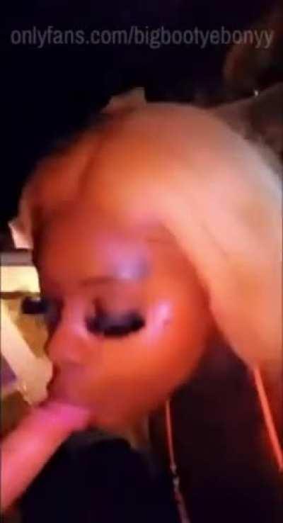 You gon let me drain ya pickle in public? 😩😍🤤