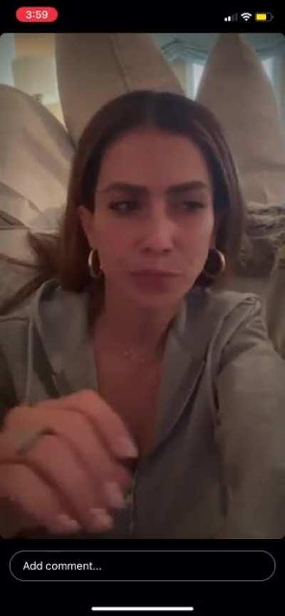 For those who only see a grey square: I present to you Hillary’s latest video - a lunatic’s take on bullying, in which she references fake breastfeeding, faked pregnancies, and offers to loan Alec Baldwin to anyone who wants him. Enjoy!