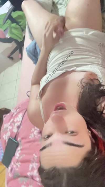 How I look while cumming, I love cumming