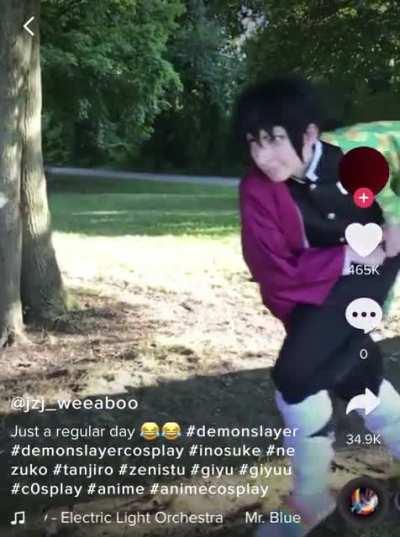 JuSt a ReGuLar dAy 🤗