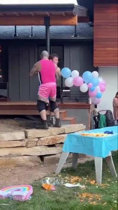 Best way to reveal gender lol