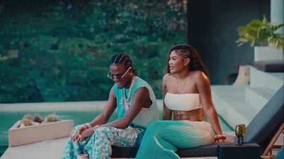 Kitty in Keys music video 🙂