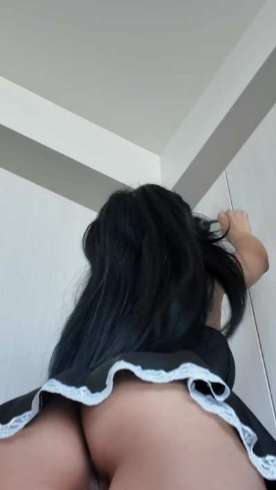 Perfect Chinese maid