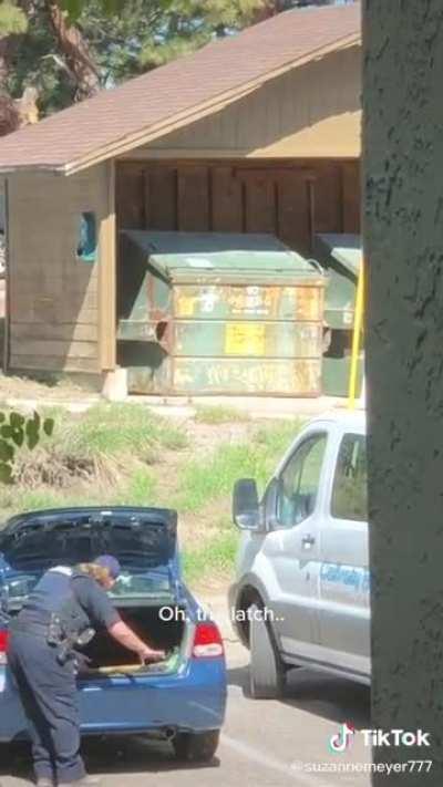 Smh I can’t believe people leave dogs inside hot cars like this...