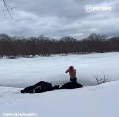 Мозг не пострадал