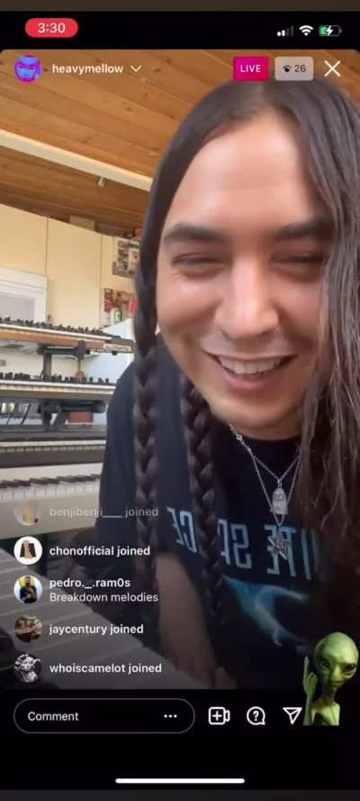 That time when Erick and Mario wrote some riffs in the Heavy Mellow studio, do you remember it?