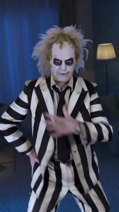 Betelgeuse does a TikTok dance: