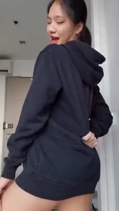 Bitch I'm stylish😎