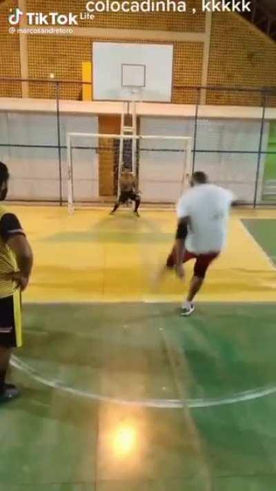 melhor levar gol mesmo