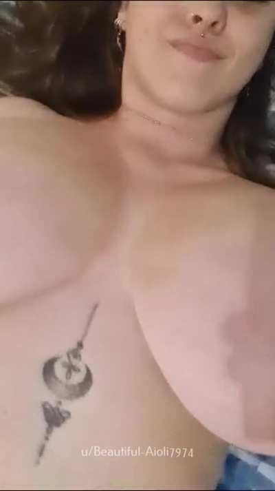 It's warm and comfy when you cuddle with me