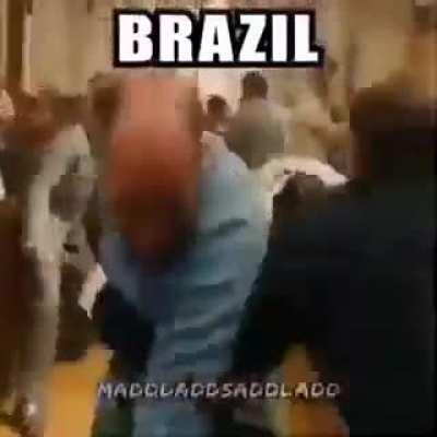 Me when I am in the middle of a group of people, and a ro ka spawns nearby: