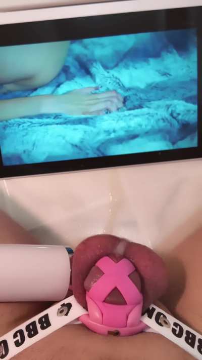 Leaking my worthless load onto the floor just feels right