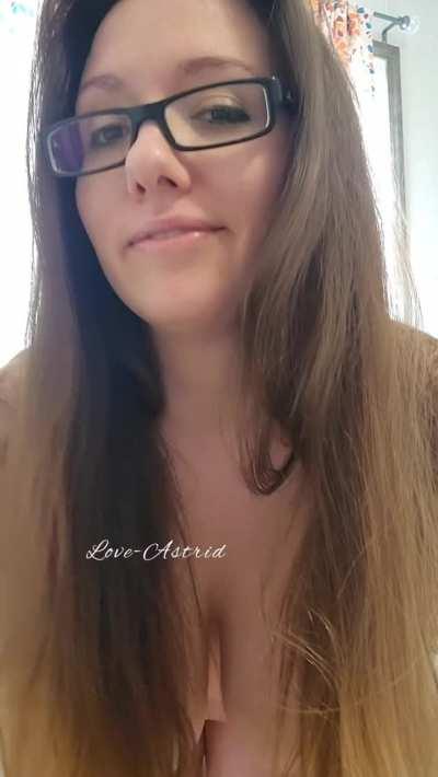 Use your volume and comment what you'd do to me?