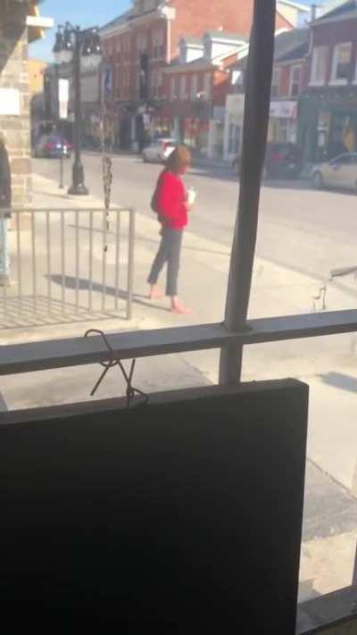 Just another day in my city. Those feet are going to be so burnt, along with her brain.