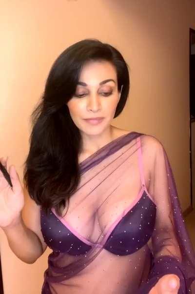 Flora Saini mommy making me so hard