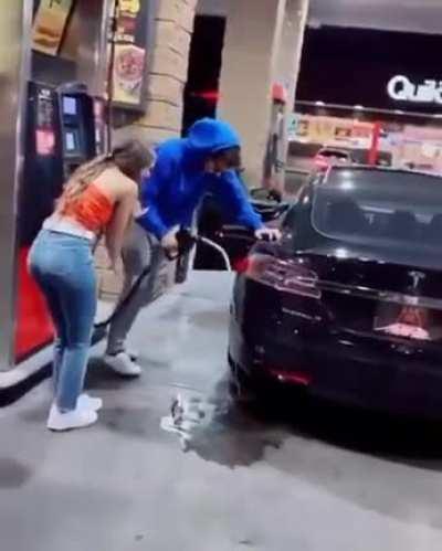 What could go wrong driving while..drunk?