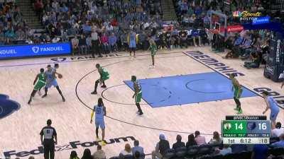 [Highlight] Marcus Smart has 20 cents as he drops back to back sweet dimes to each of the Jays for the Celtics