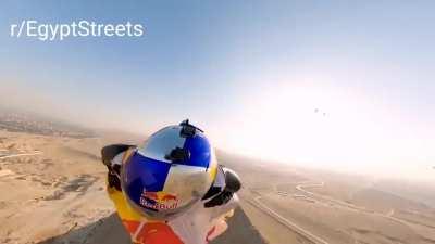 HMRB flying over the Pyramids