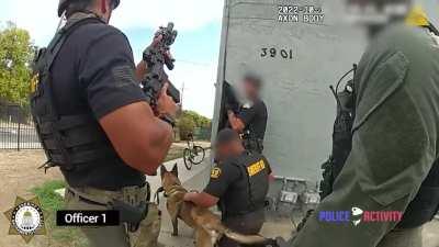 Hostage Taker with a Knife expects a long Negotiation