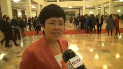 听到习主席全票当选的消息,我感动的泪水不由自觉的就溢了出来😭😭😭当三届太少,只求您干到天荒地老