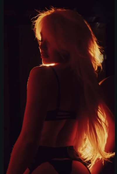 New talent at peppermint Hippo. DM for info.