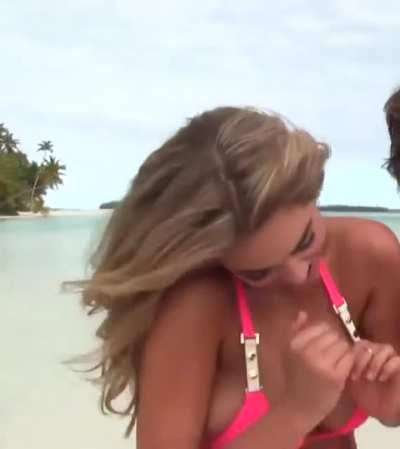 I want to listen to Kate Upton laugh and giggle as she smothers me with her fat juicy tits