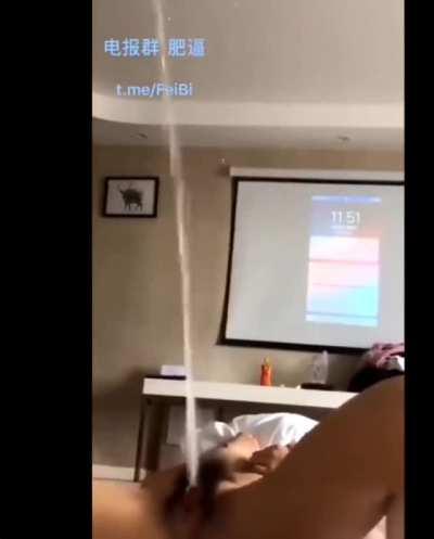 Think it touched the ceiling 🤔