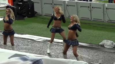 St. Louis Rams Cheerleaders - Wembley 2012